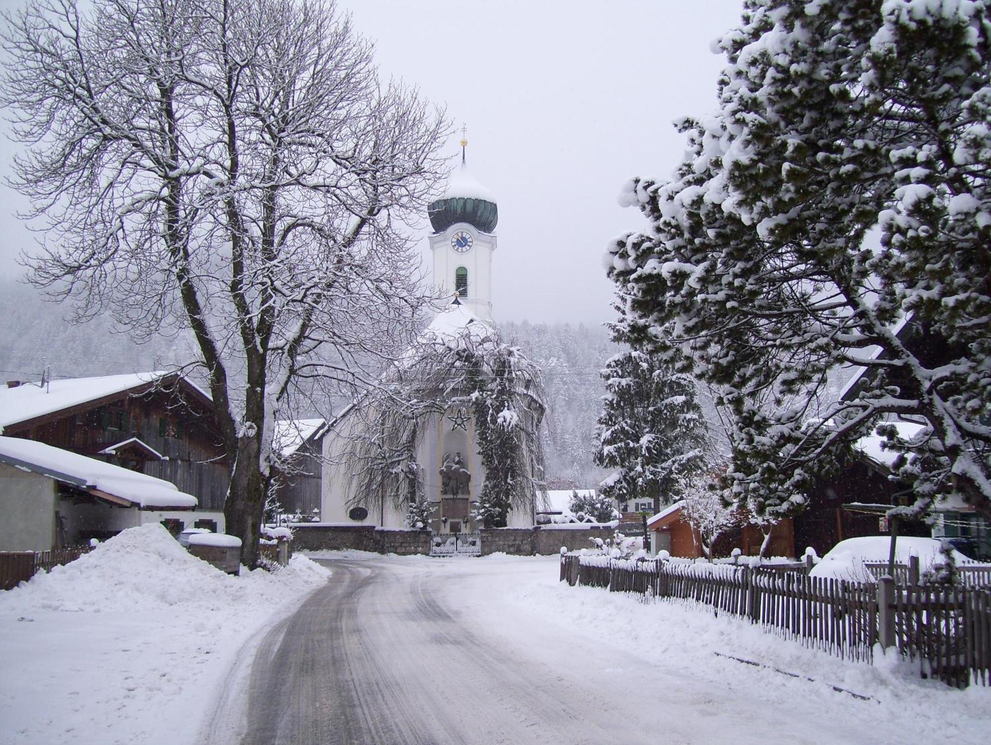 Landgasthof Kirchmayer Farchant Bagian luar foto