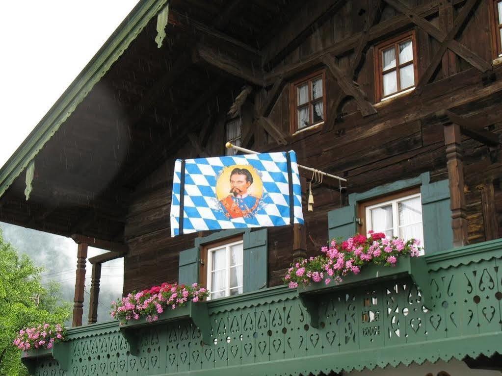 Landgasthof Kirchmayer Farchant Bagian luar foto