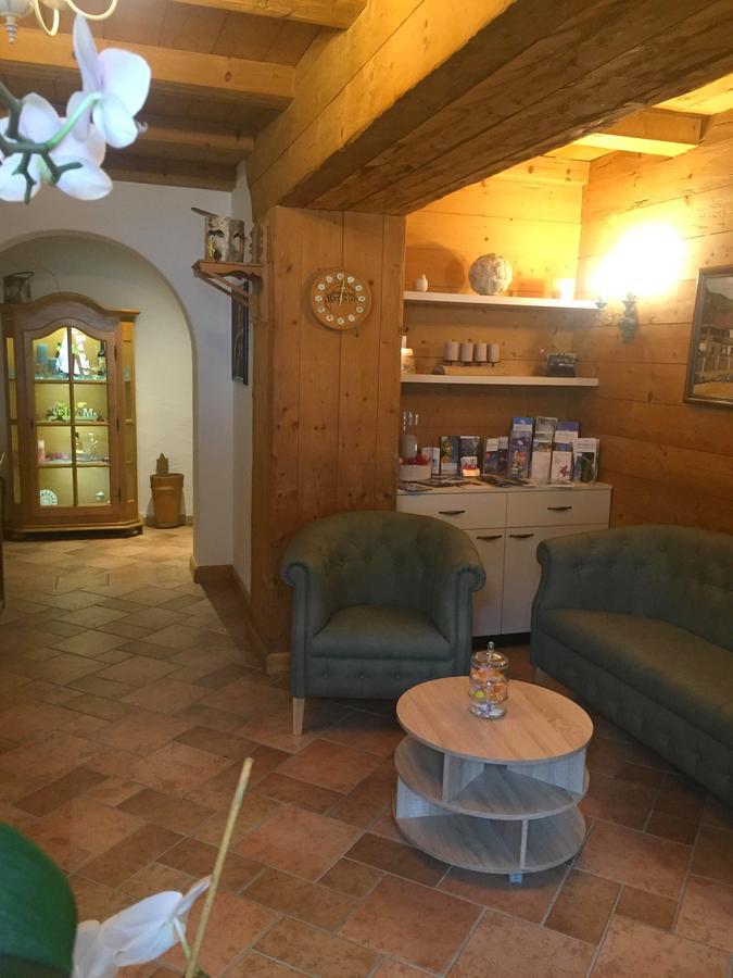 Landgasthof Kirchmayer Farchant Bagian luar foto