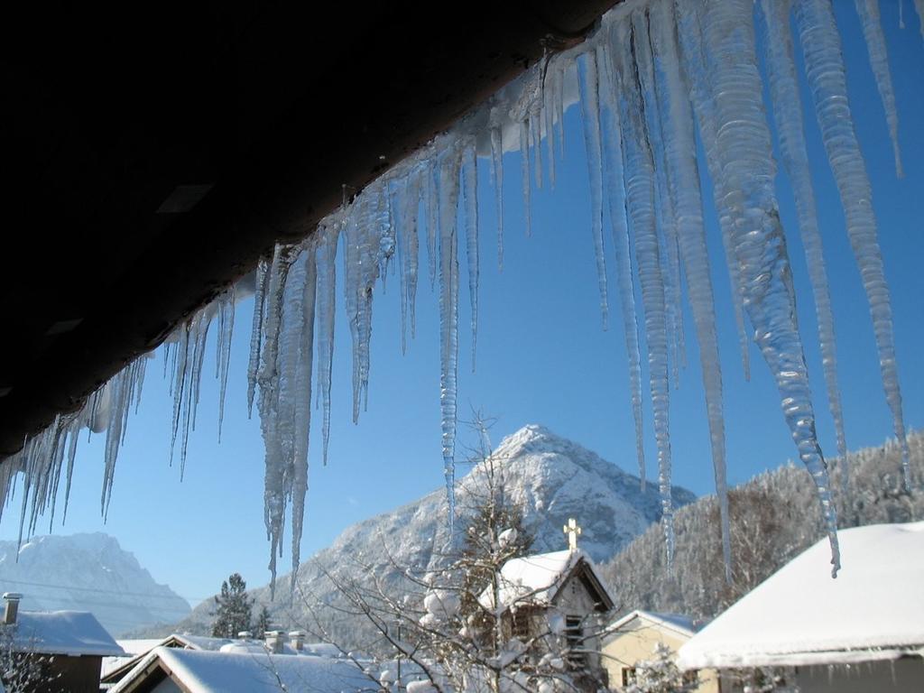 Landgasthof Kirchmayer Farchant Bagian luar foto